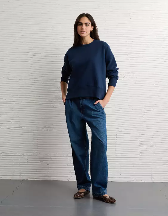 AE Everyday Luxe Oversized Sweatshirt - Image 5