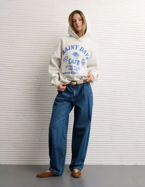 AE Everyday Luxe Graphic Hoodie - Image 5