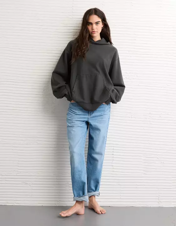 AE Laidback Luxe Heavyweight Hoodie - Image 6