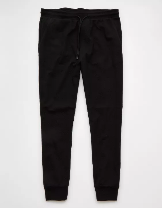 AE 24/7 Textured Fleece Jogger - Image 3