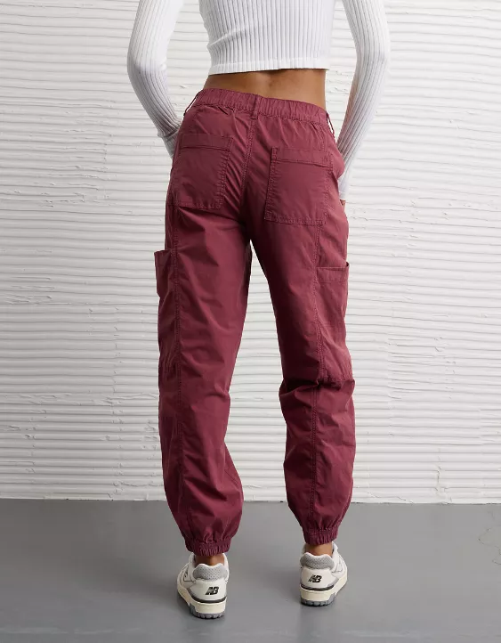 AE Snappy Stretch High-Waisted Baggy Cargo Jogger - Image 2