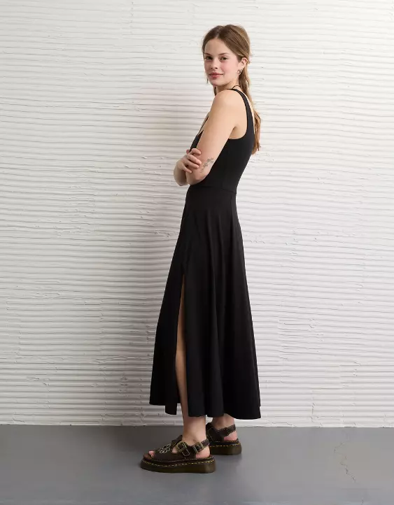 AE Scoop Neck Midi Dress - Image 5