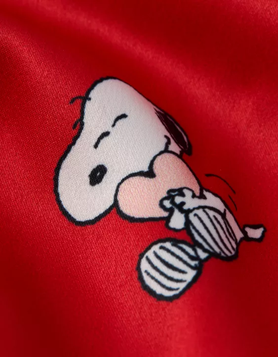 AE Men's Snoopy Satin Pocket Boxer Short - Image 5