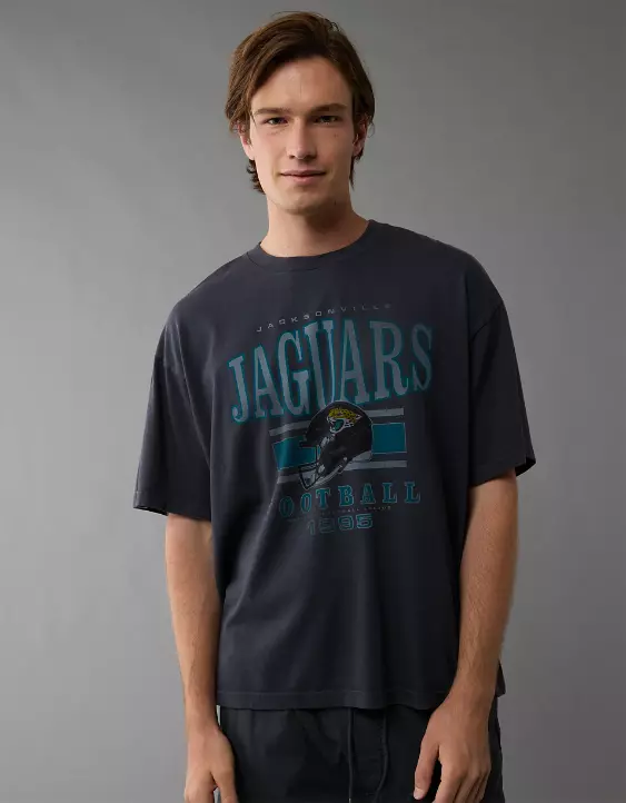 NFL Boxy Jacksonville Jaguars Graphic T-Shirt - Image 5