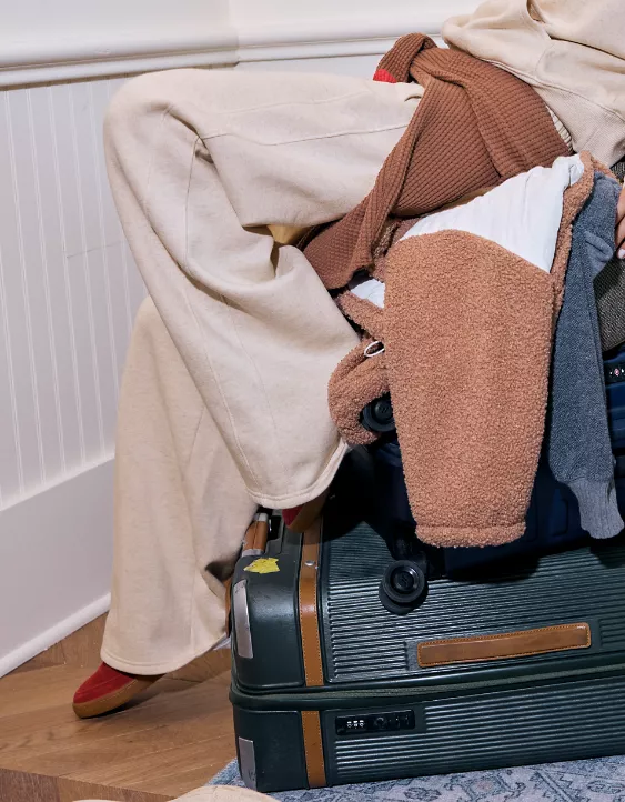 OFFLINE By Aerie Cloud Fleece Trouser - Image 8