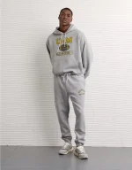 AE 24/7 Michigan Wolverines Graphic Jogger