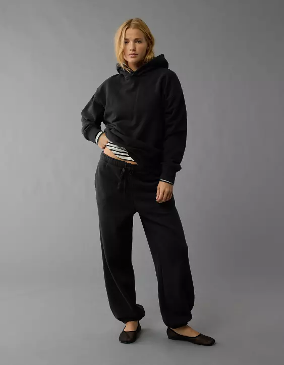 AE Everyday Luxe Hoodie - Image 5