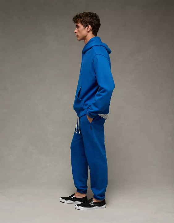 AE Laidback Luxe Heavyweight Sweatpant - Image 6