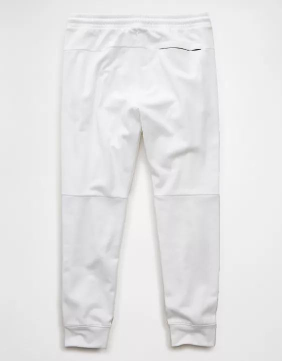 AE 24/7 Cozy Jogger - Image 4